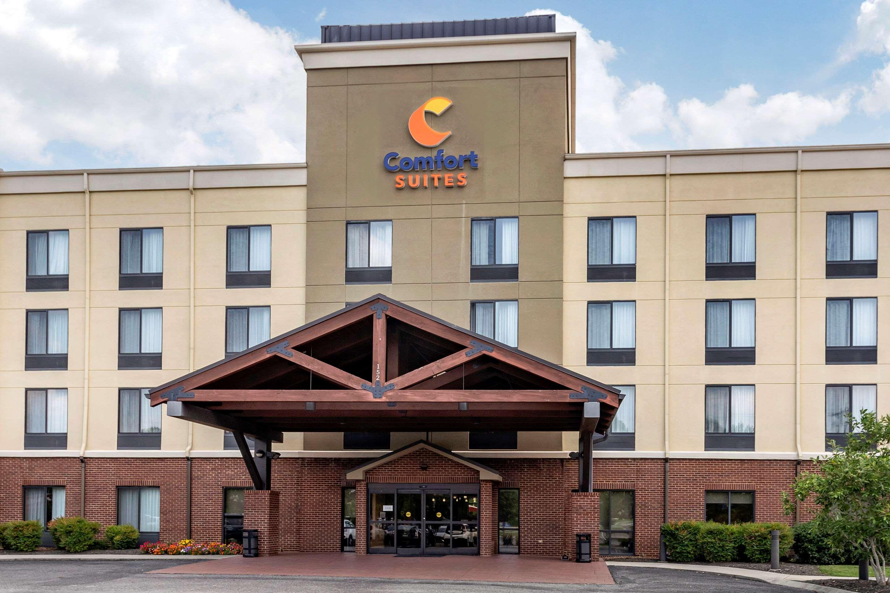 Comfort Suites Manchester Exterior foto